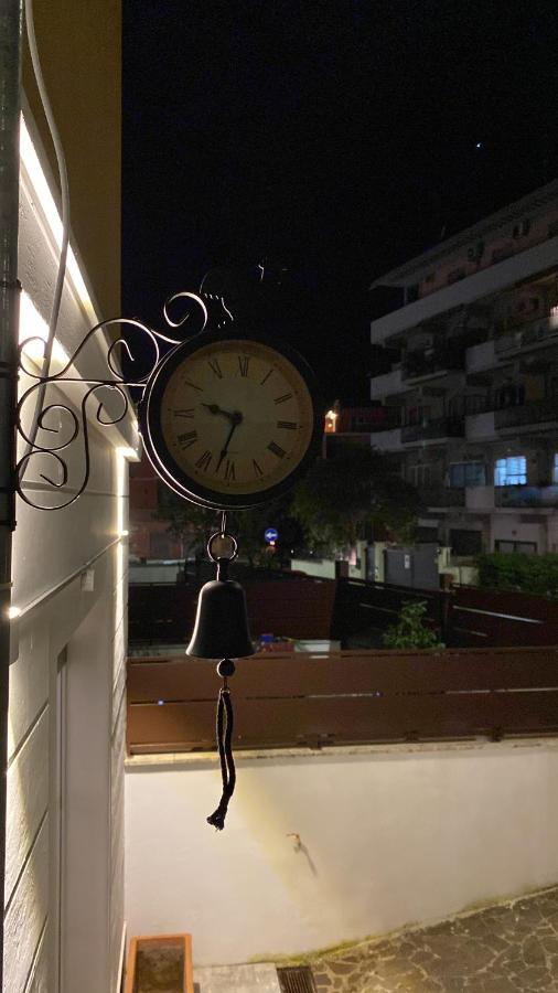 Officinale Rome Apartment, Pineta Sacchetti Buitenkant foto